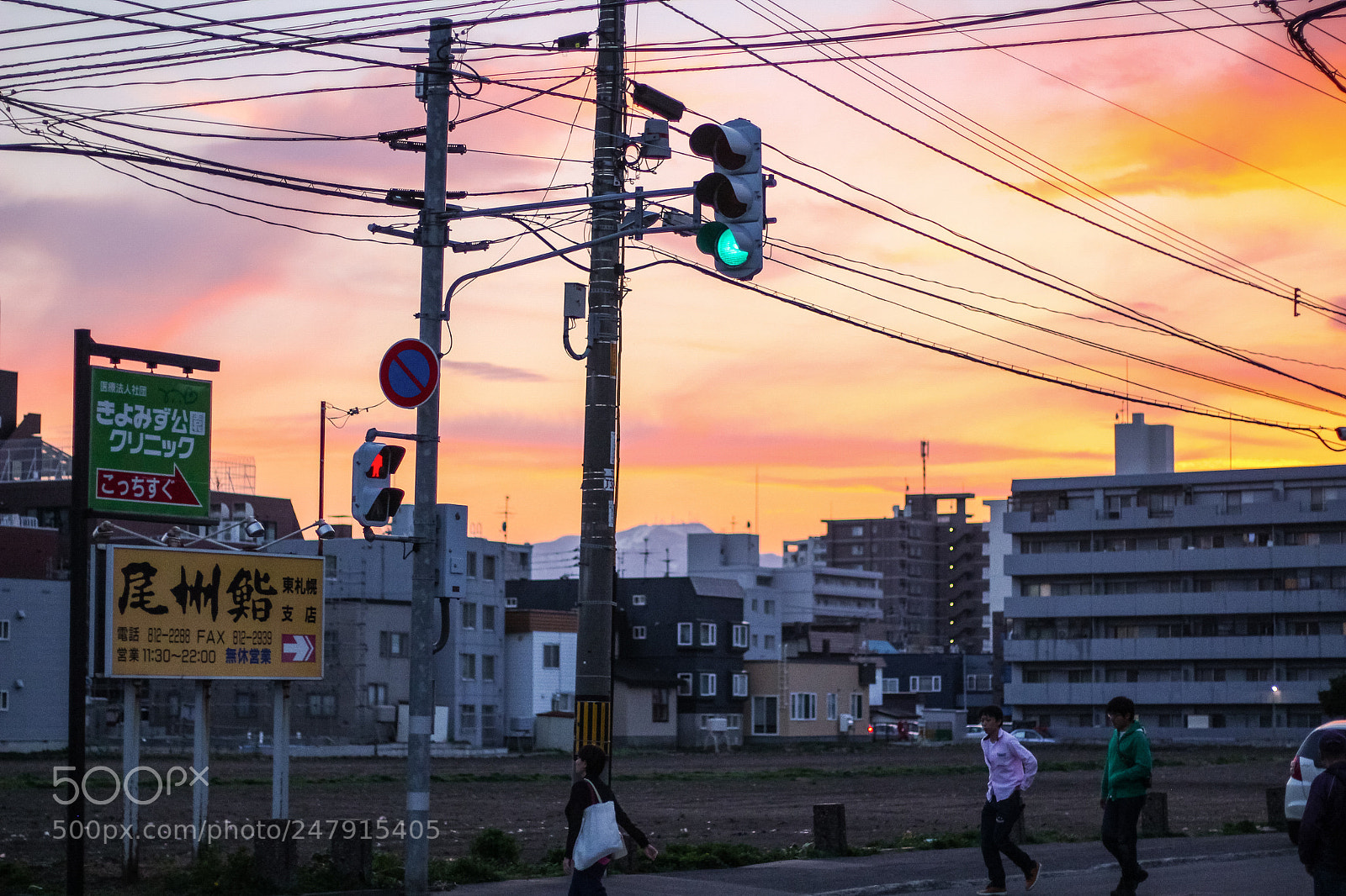 Canon EOS 650D (EOS Rebel T4i / EOS Kiss X6i) sample photo. Evening in sapporo photography