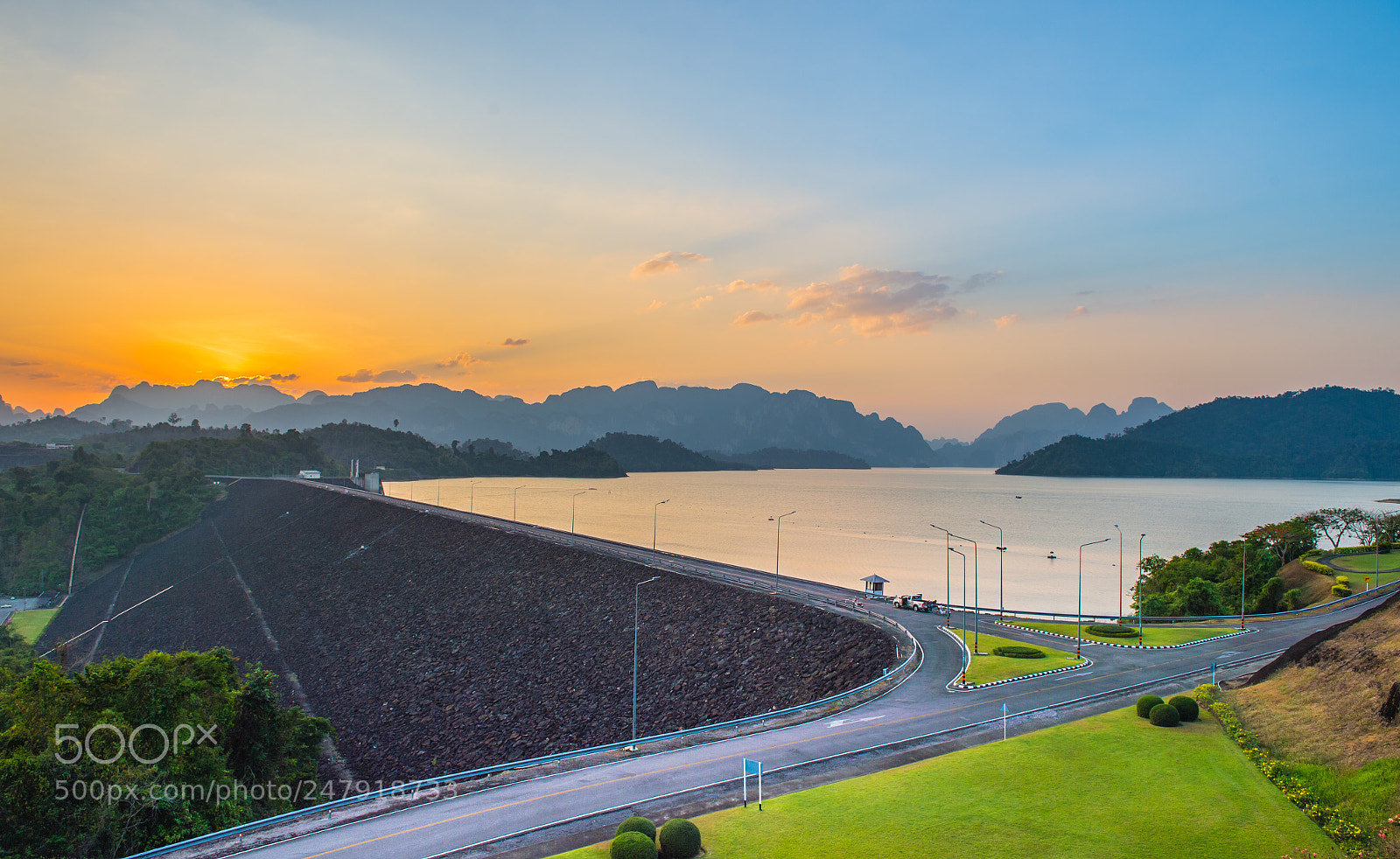 Nikon D4S sample photo. Cheow larn lake photography