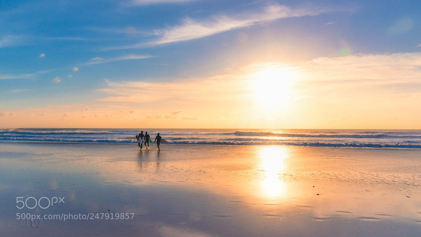Sony a7R sample photo. Friends photography