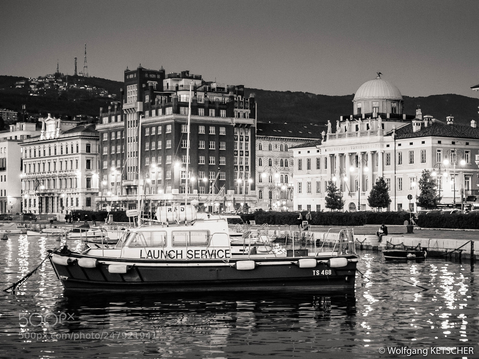 Olympus OM-D E-M1 sample photo. Pure trieste photography