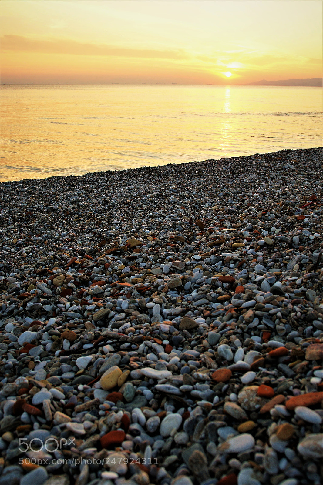 Sony Alpha DSLR-A350 sample photo. Cailloux sur un fond photography