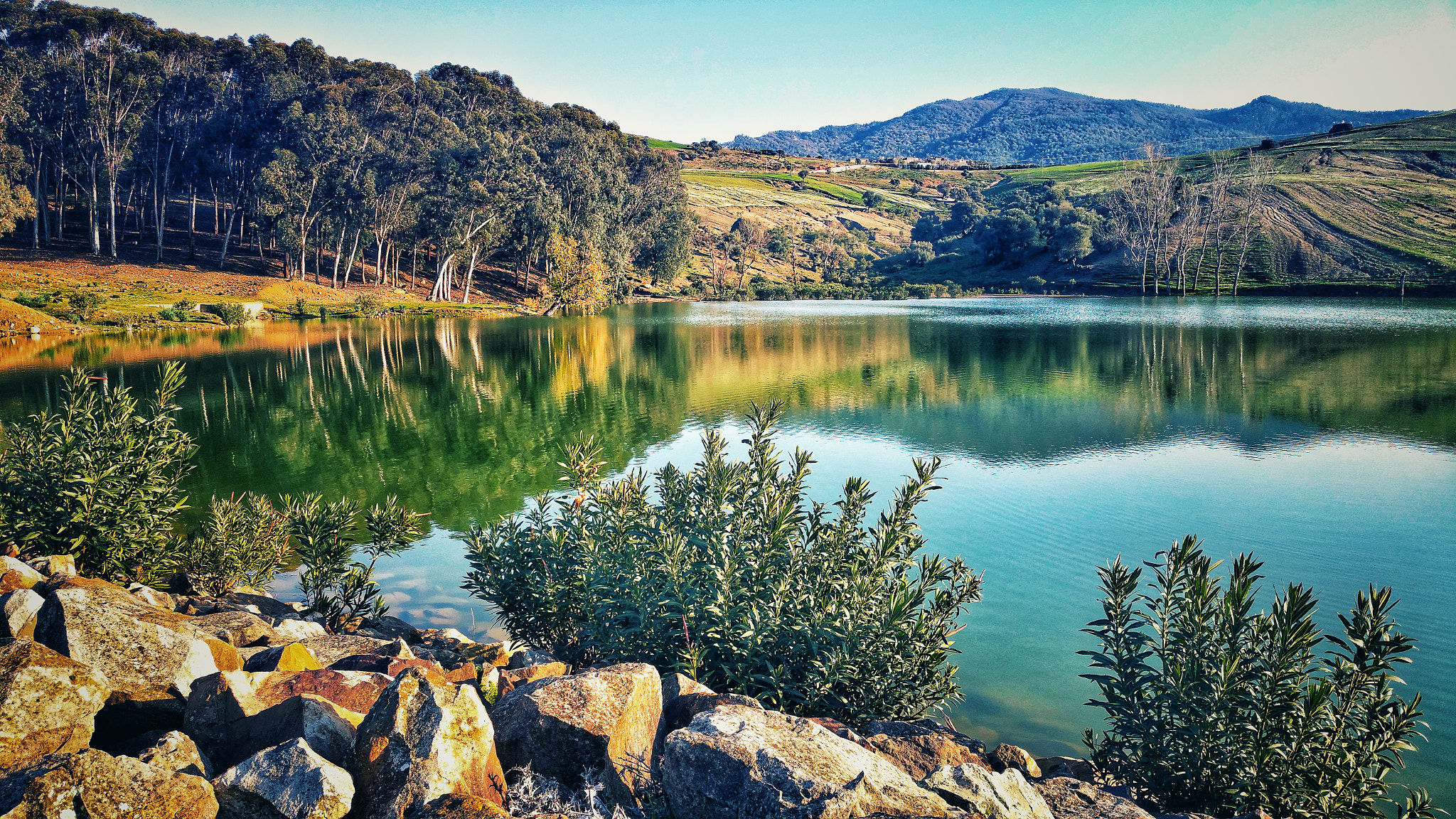 Samsung Galaxy S5 LTE-A sample photo. Lake ii photography
