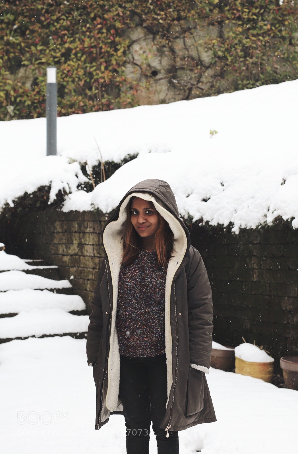 Canon EOS 6D Mark II sample photo. Portrait in the snow photography