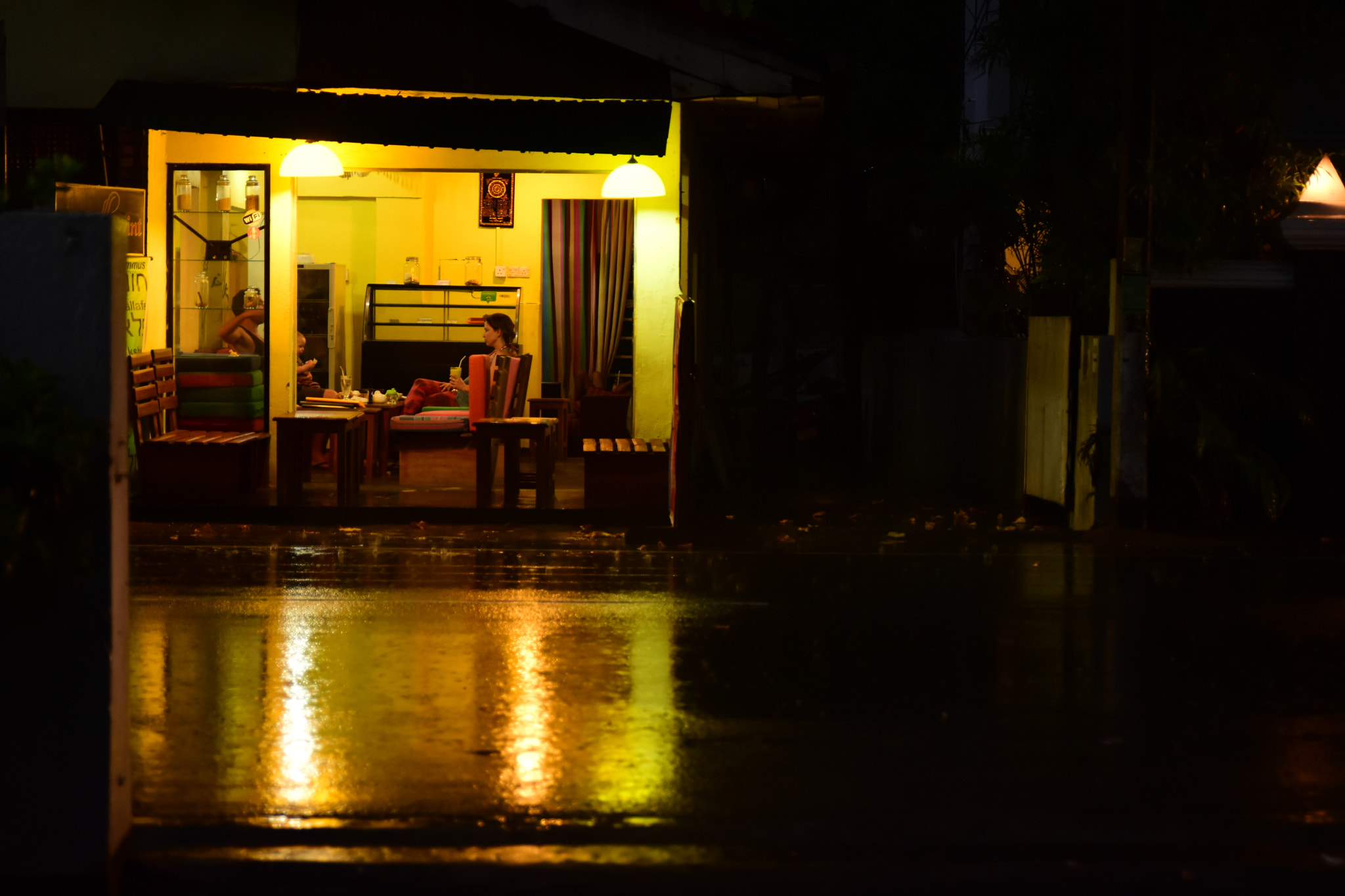 Nikon D5500 + Tamron SP 24-70mm F2.8 Di VC USD sample photo. Shelter from the storm photography