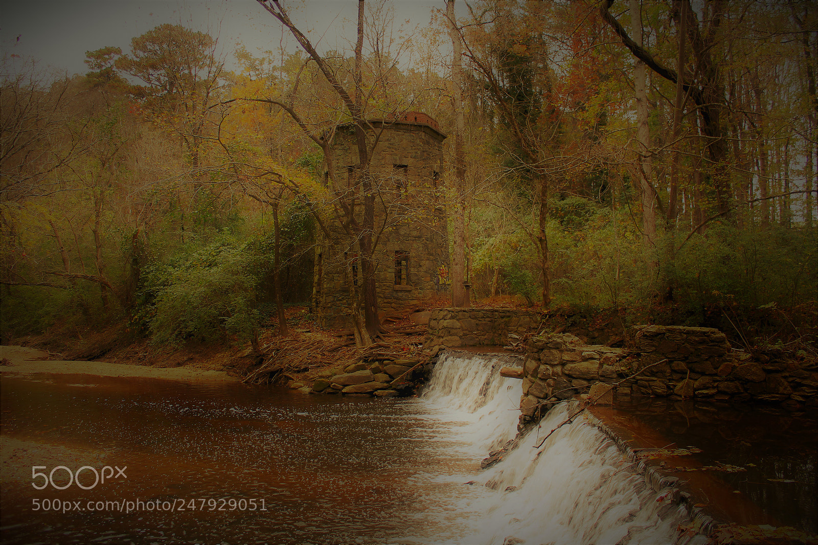 Canon EOS 550D (EOS Rebel T2i / EOS Kiss X4) sample photo. Old mill photography
