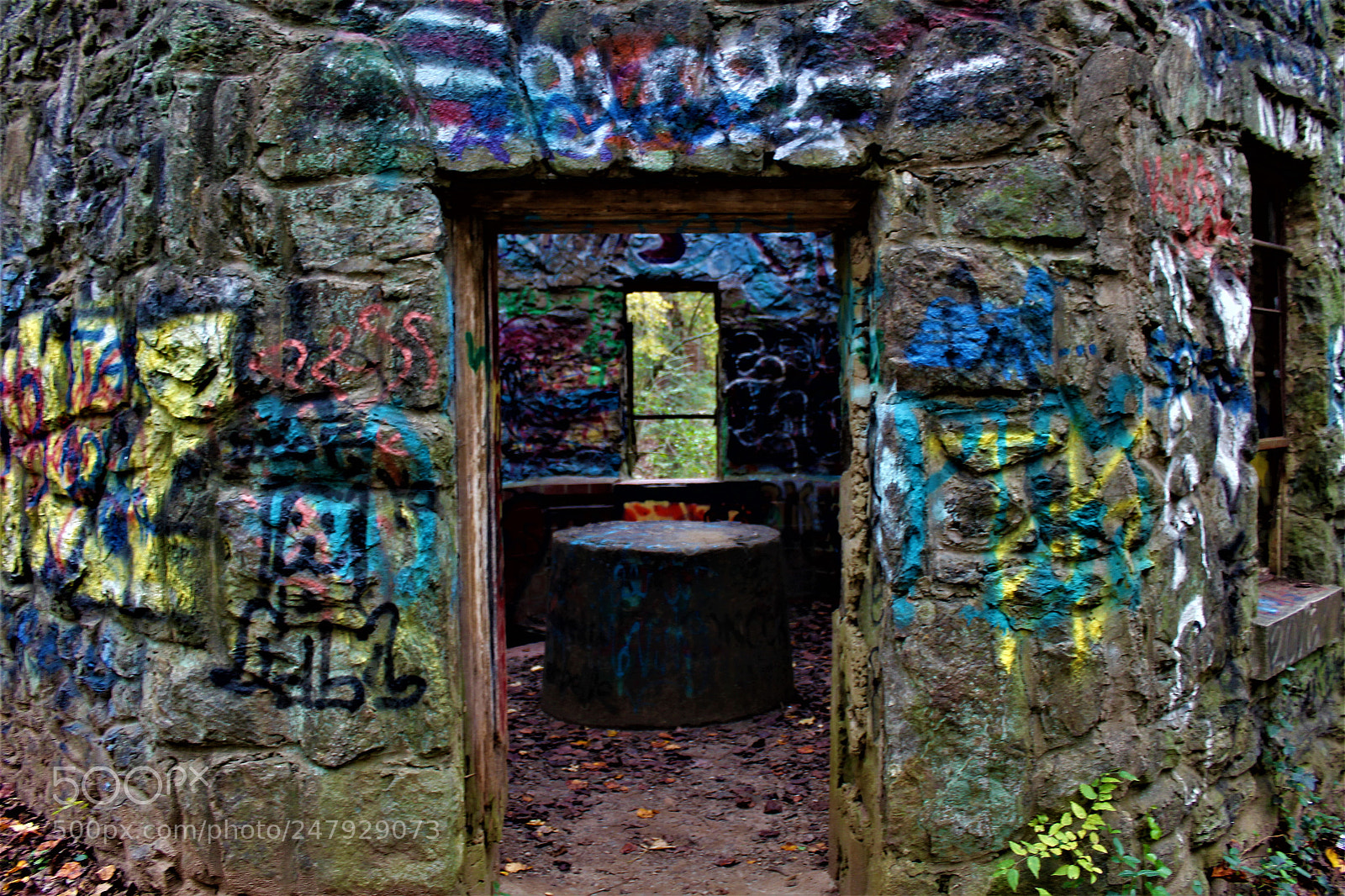 Canon EOS 550D (EOS Rebel T2i / EOS Kiss X4) sample photo. Graffiti at the mill photography