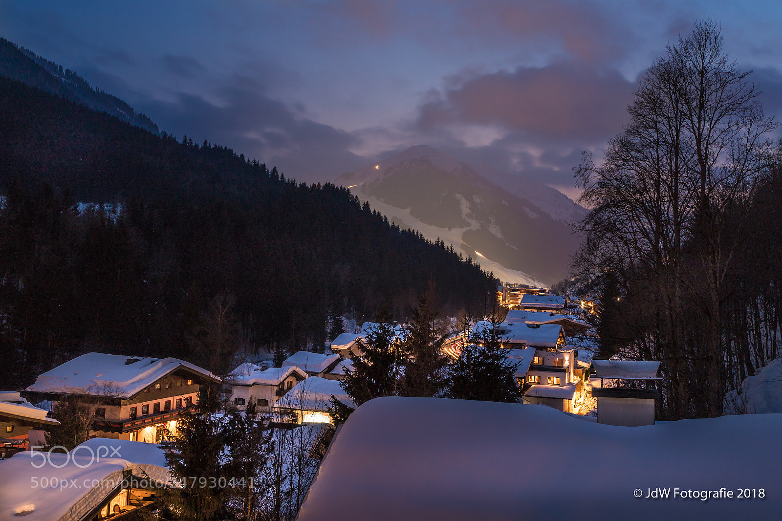Canon EOS 6D Mark II sample photo. Night over saalbach, austria photography