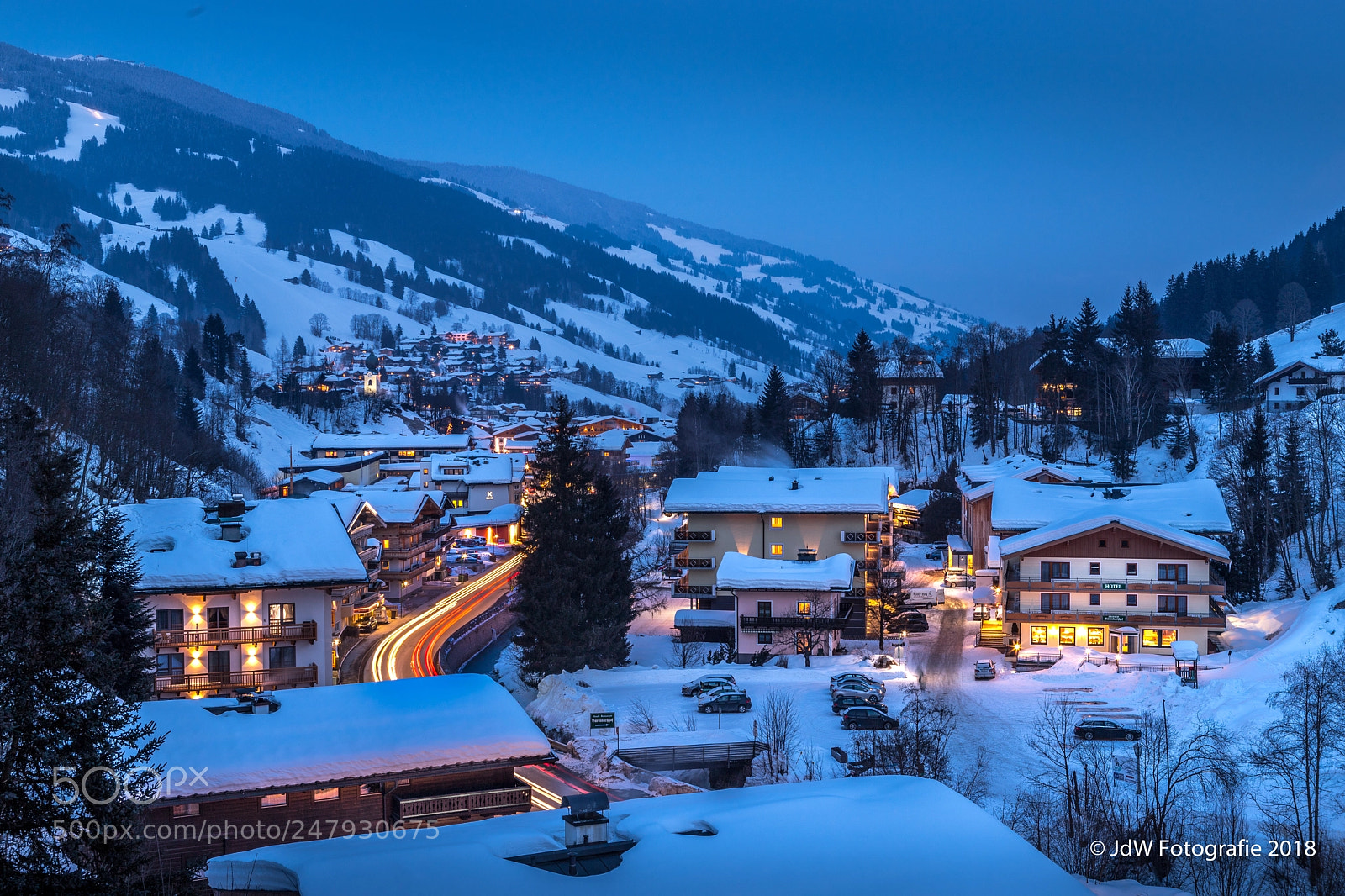 Canon EOS 6D Mark II sample photo. Blue hour in saalbach photography