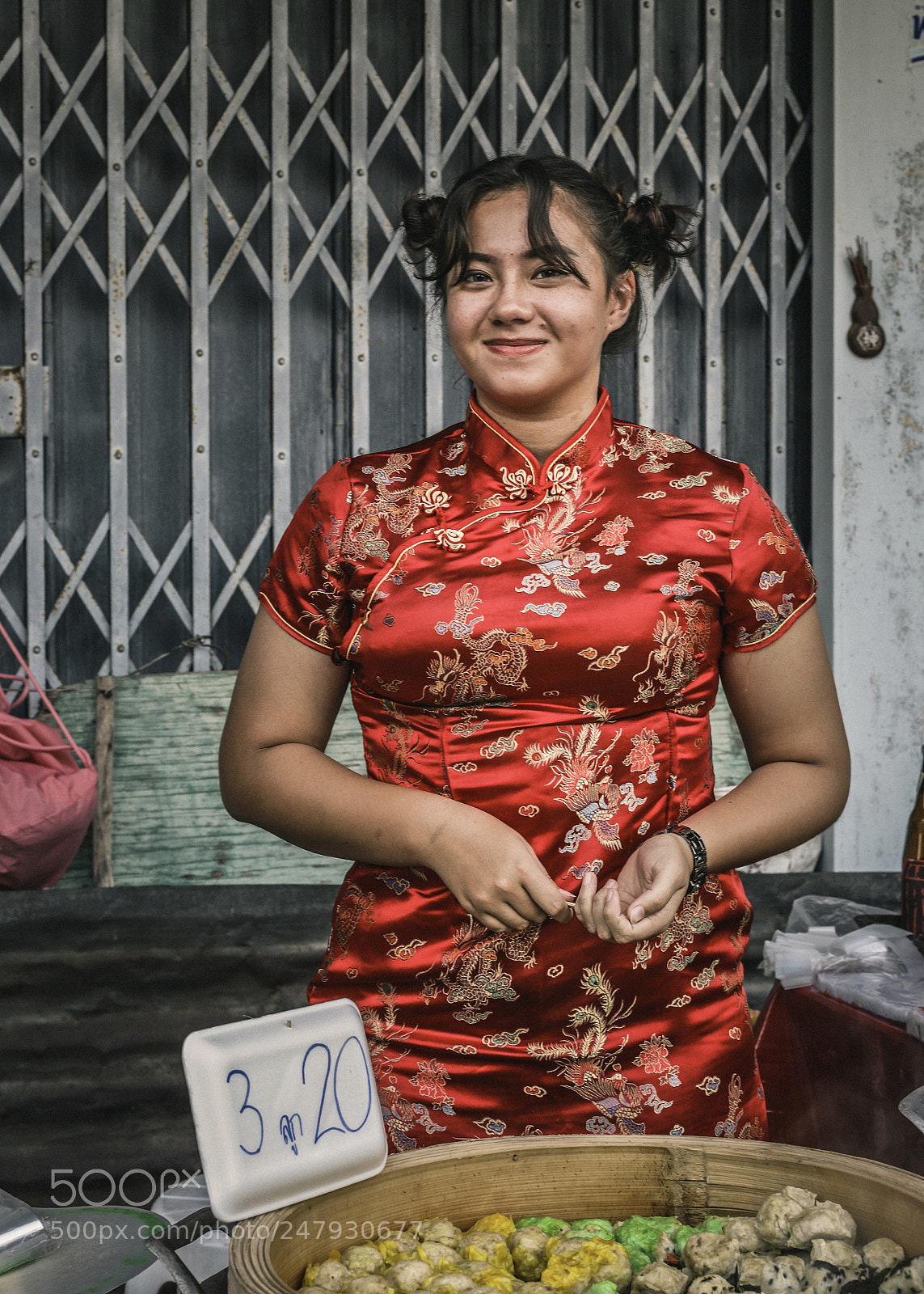 Canon EOS 6D Mark II sample photo. Girl in red photography