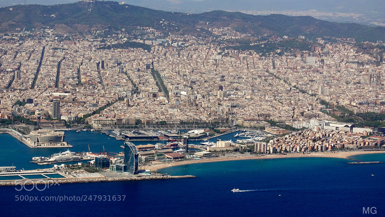 Sony DSC-RX100M5 sample photo. Barcelona from the top photography