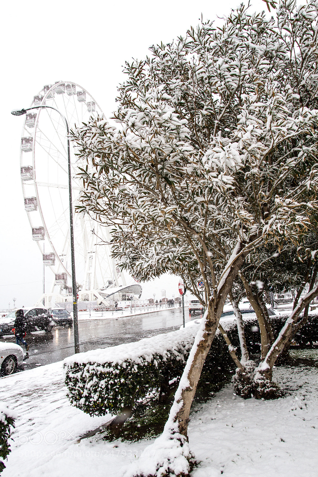 Canon EOS 7D sample photo. Snow in the city photography