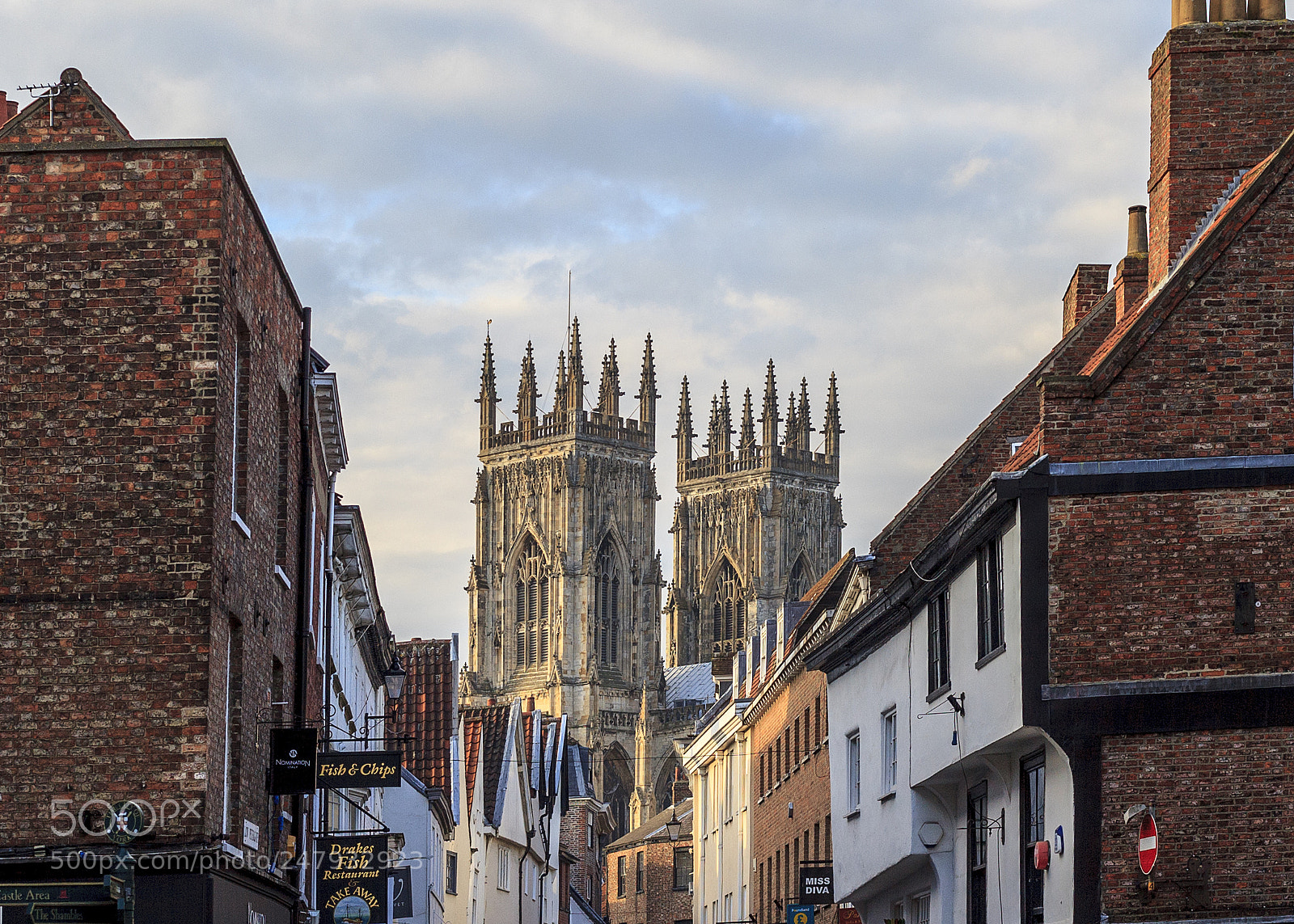 Canon EOS 5D Mark II sample photo. York minster from kings photography