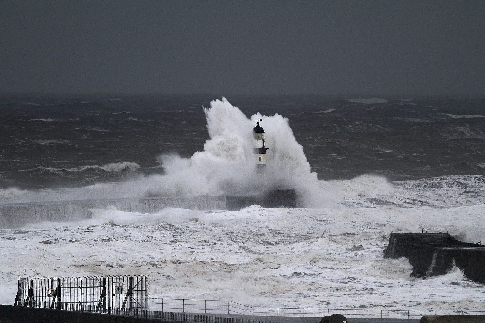 Canon EOS 7D sample photo. Seaham harbour5 photography