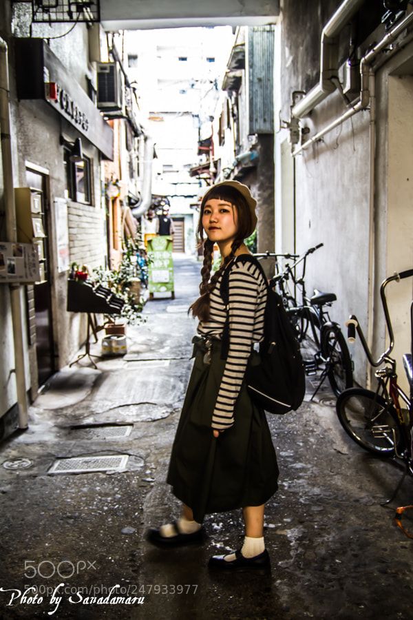 Canon EOS 7D sample photo. Town walk photography