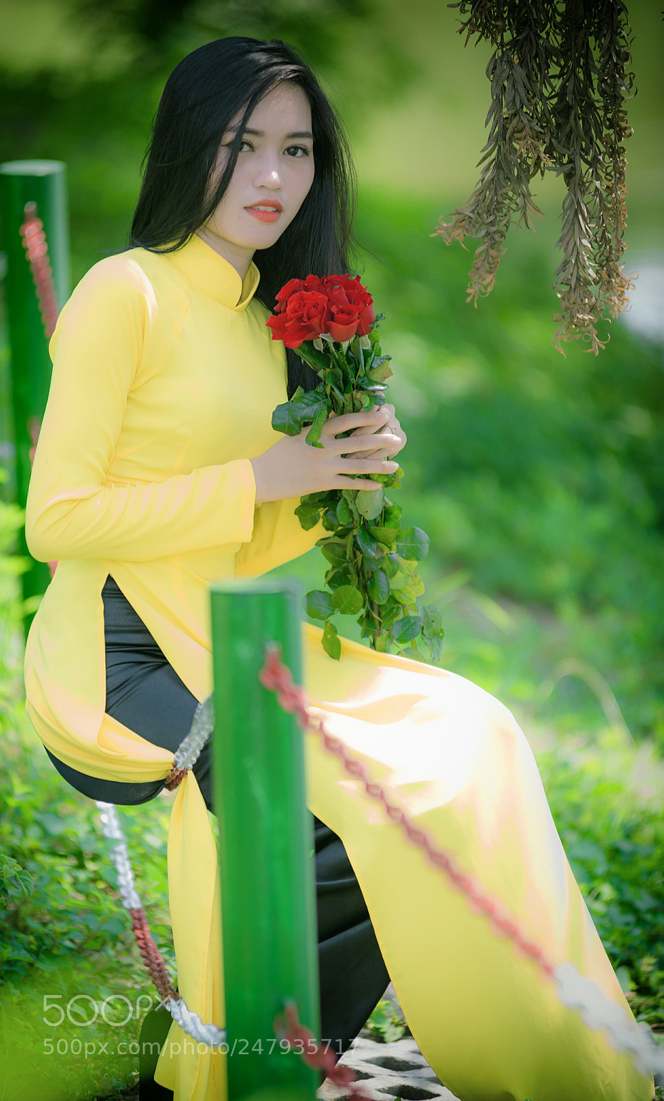 Nikon D3 sample photo. Long dress photography
