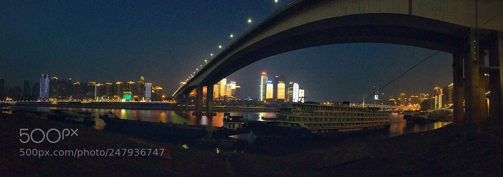 Apple iPhone 6s sample photo. 夜重庆 photography