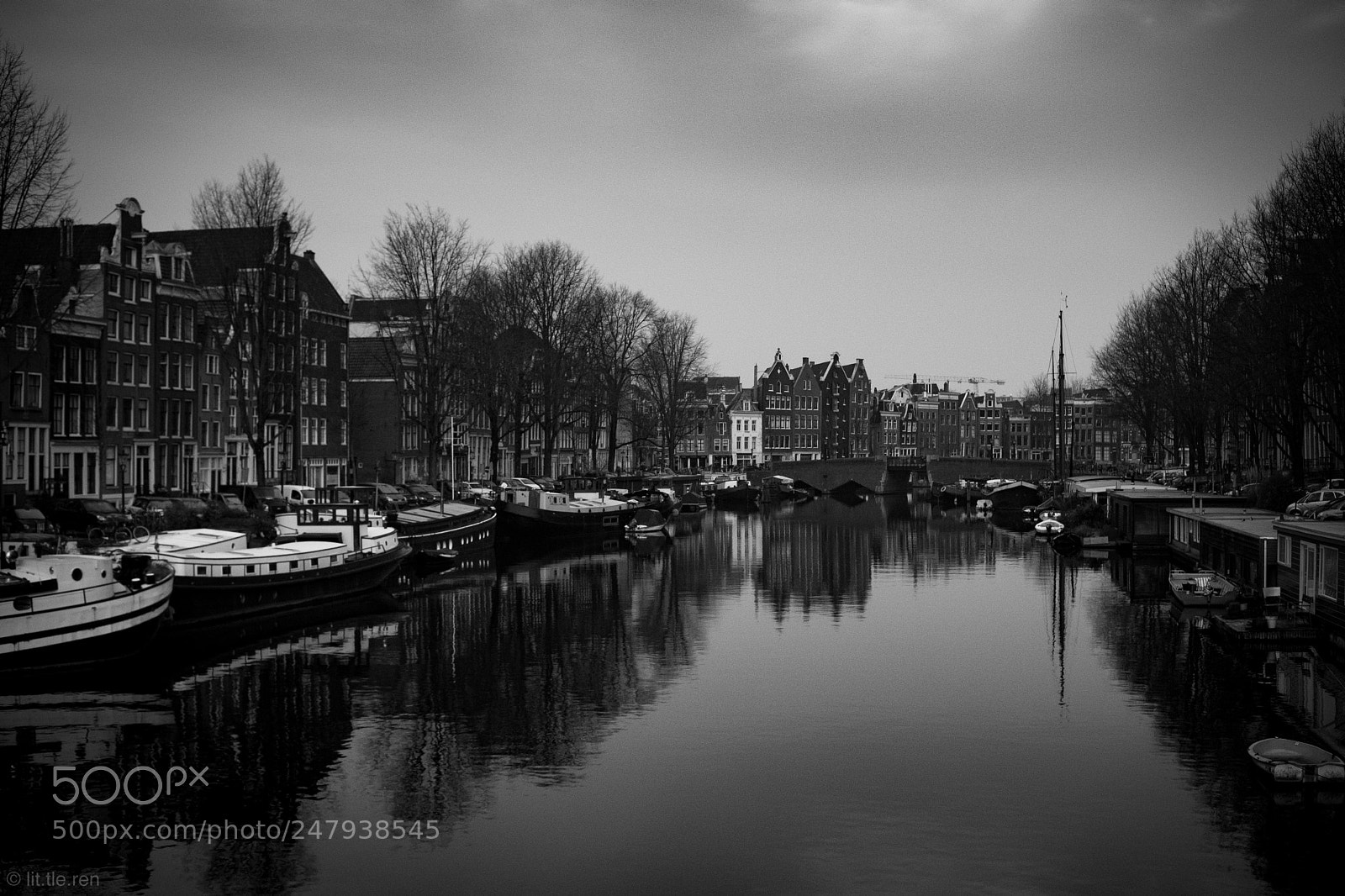 Fujifilm X-Pro2 sample photo. Canal boats photography