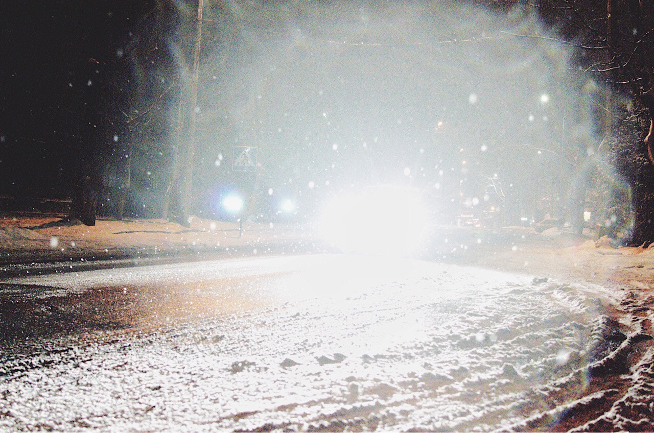 Nikon D5100 sample photo. Night light photography