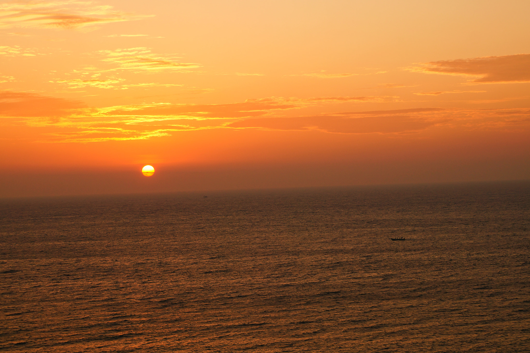 Sony DT 55-200mm F4-5.6 SAM sample photo. Sunrise at kanyakumari photography