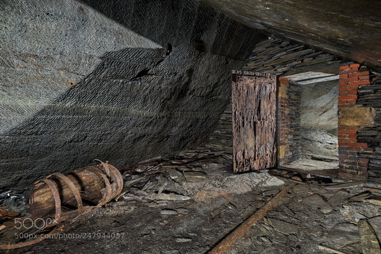 Nikon D600 sample photo. Storage room inside slate photography