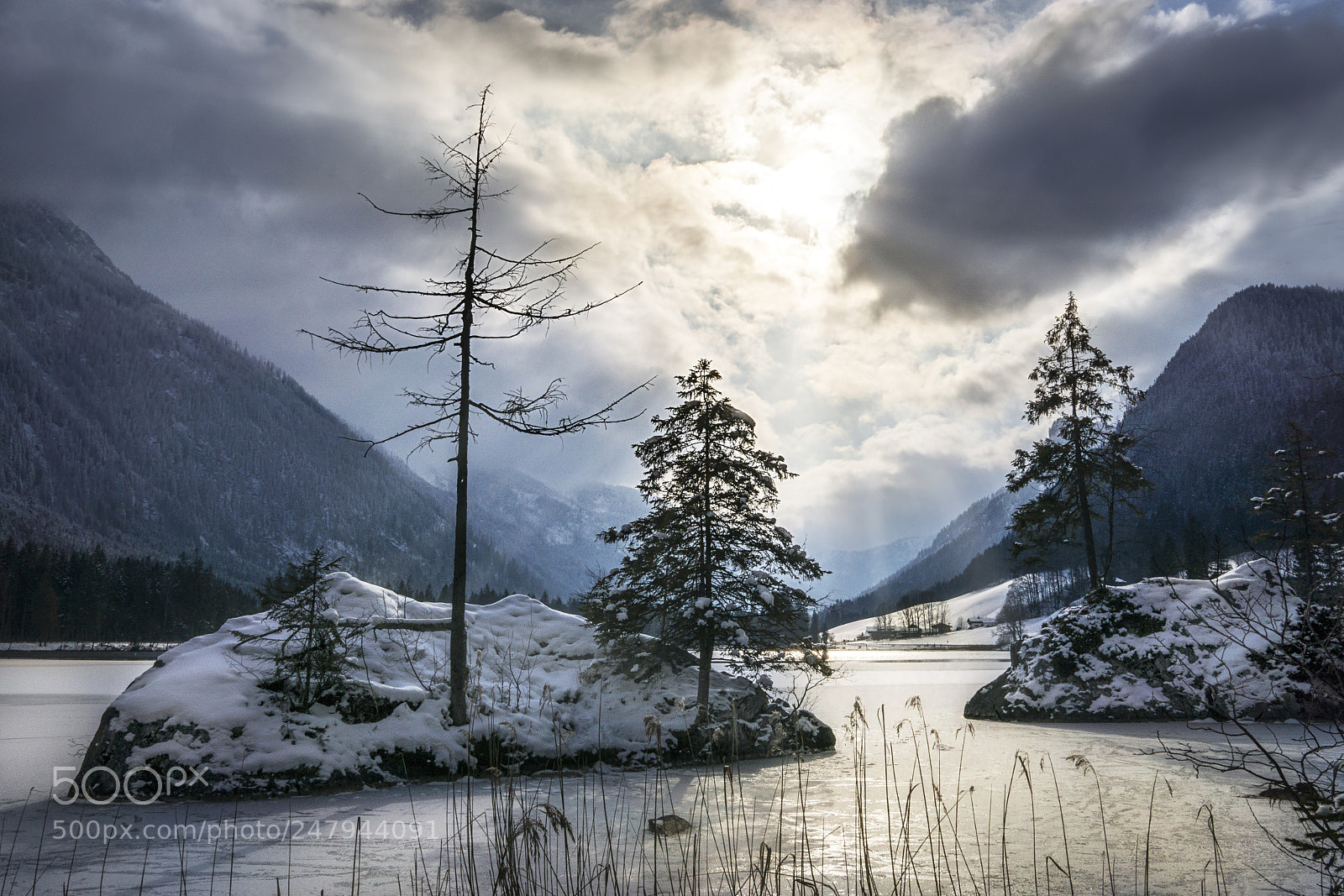 Sony a6000 sample photo. Frozen lake/hintersee photography