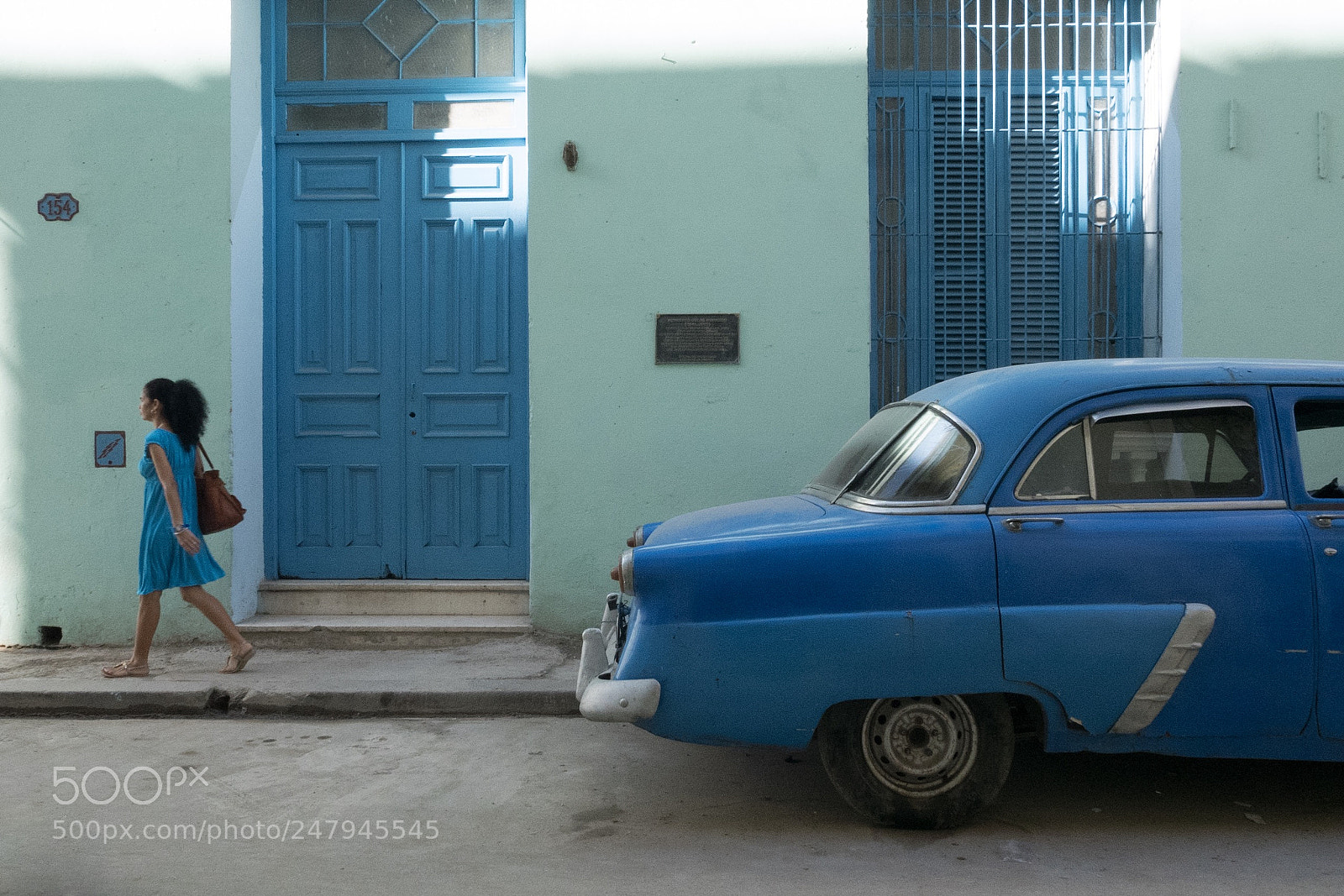 Panasonic Lumix DMC-GX85 (Lumix DMC-GX80 / Lumix DMC-GX7 Mark II) sample photo. I'm blue da ba photography