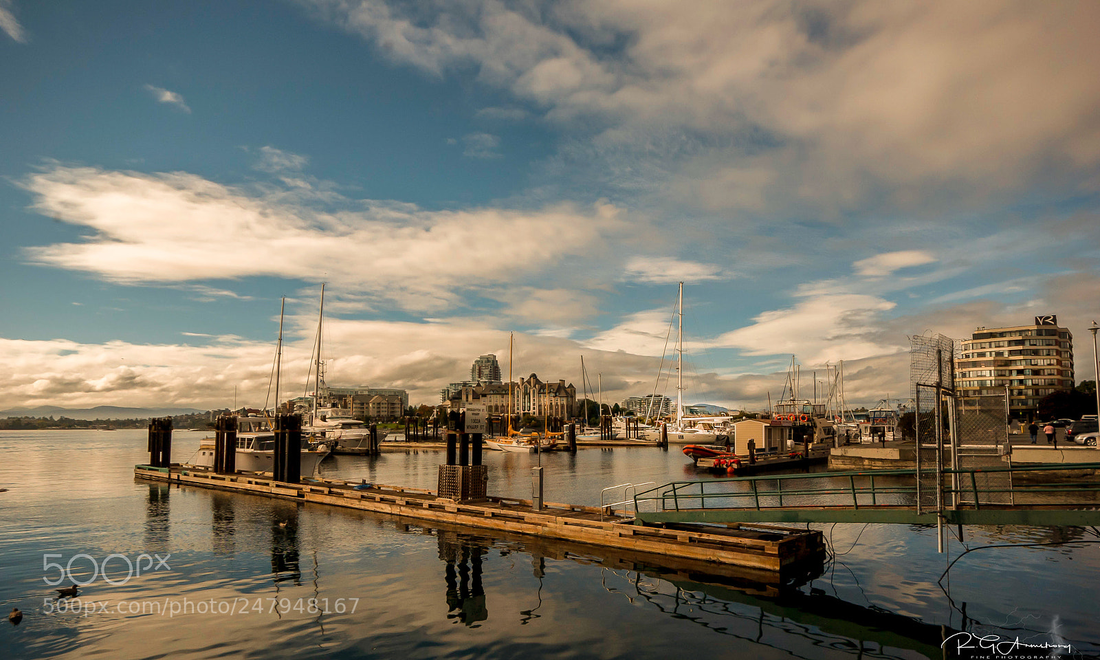 Pentax K200D sample photo. Victoria  harbor three photography