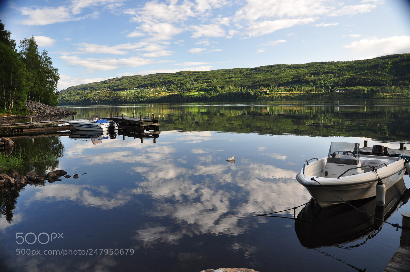 Nikon D90 sample photo. Mirrorlake / randsfjorden lake / norway photography