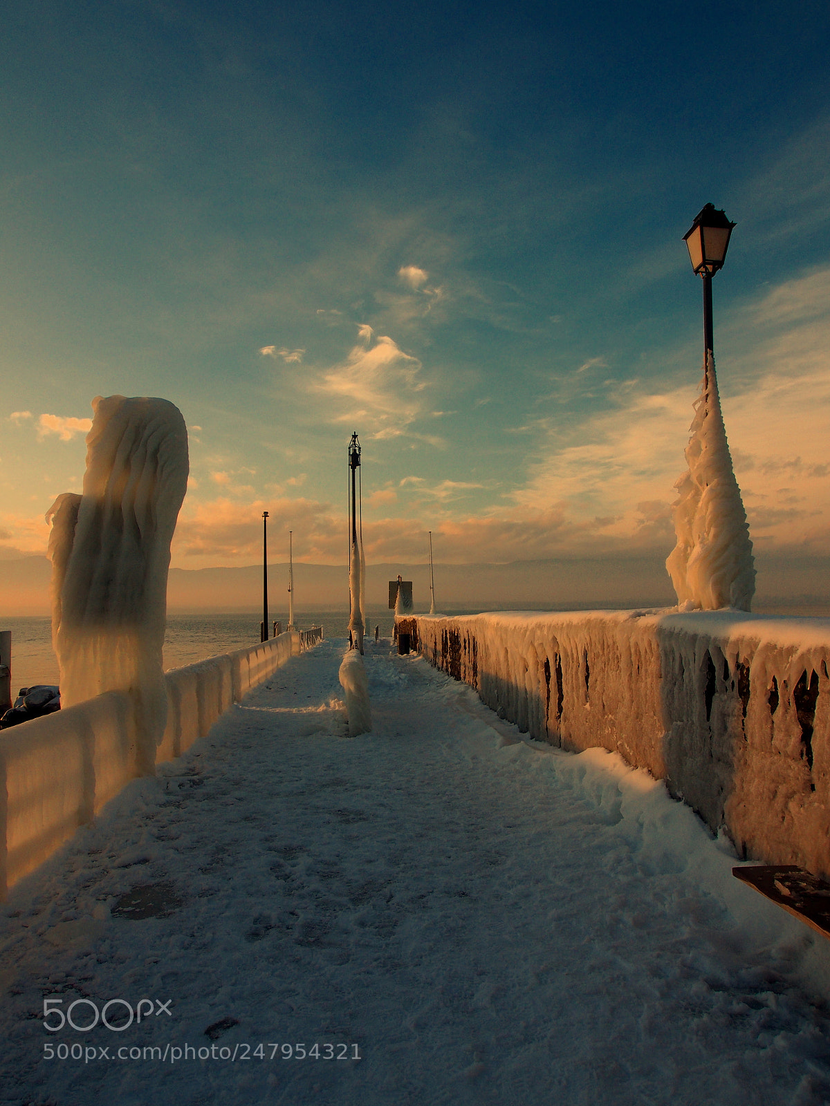 Olympus PEN E-PL6 sample photo. Frozen sunset photography