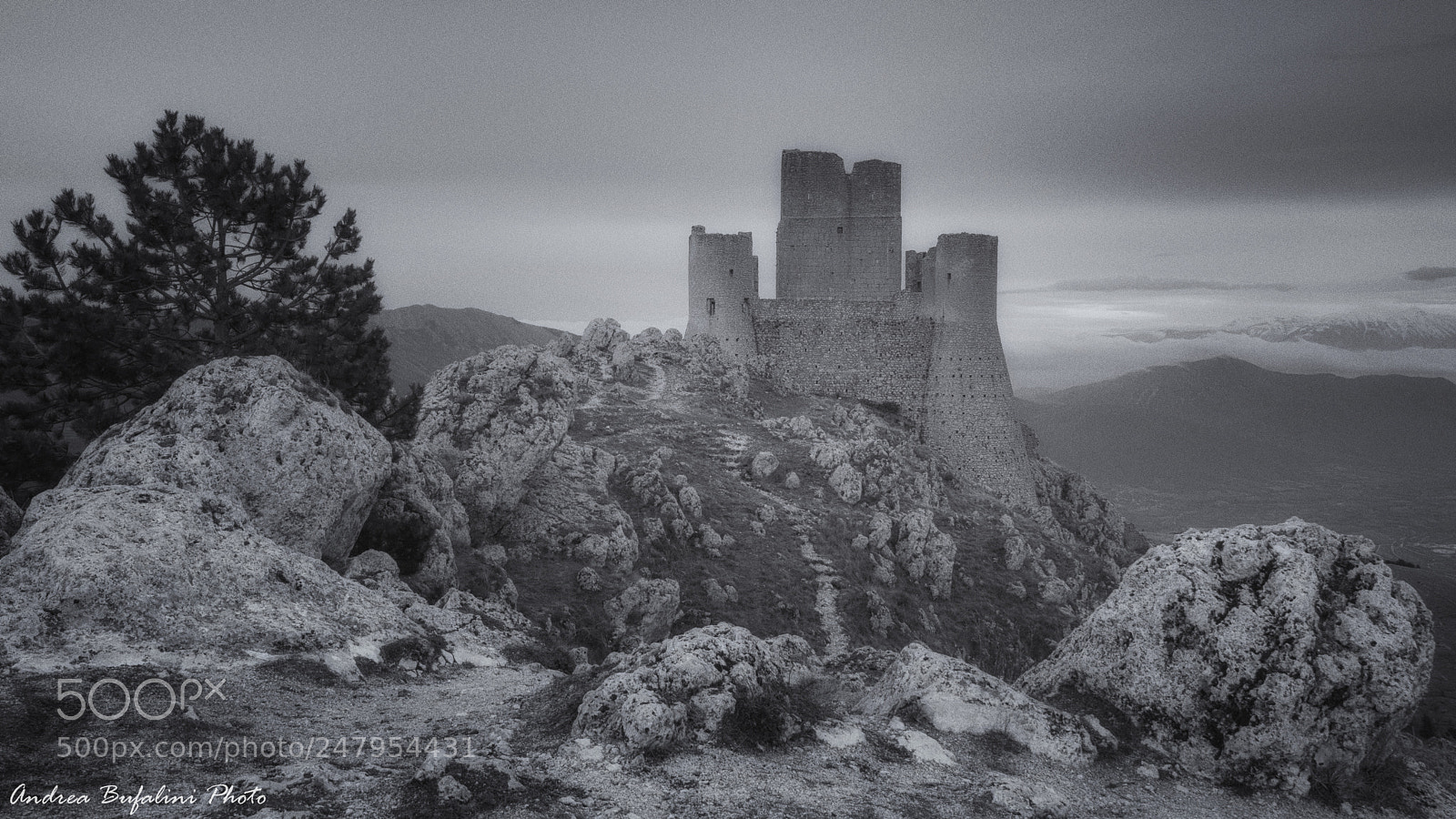 Nikon D610 sample photo. Rocca calascio photography
