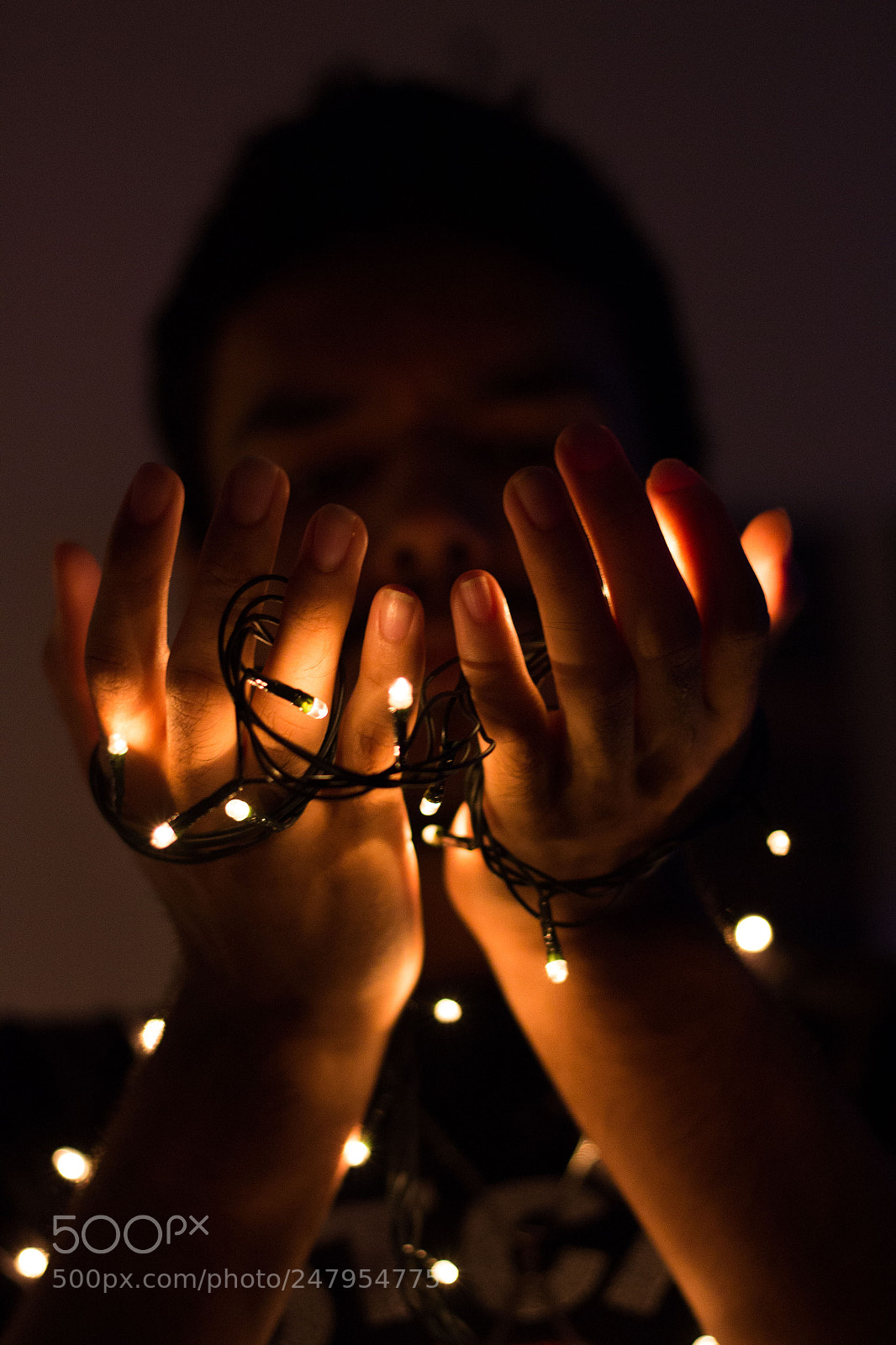 Canon EOS 700D (EOS Rebel T5i / EOS Kiss X7i) sample photo. A man holding little photography