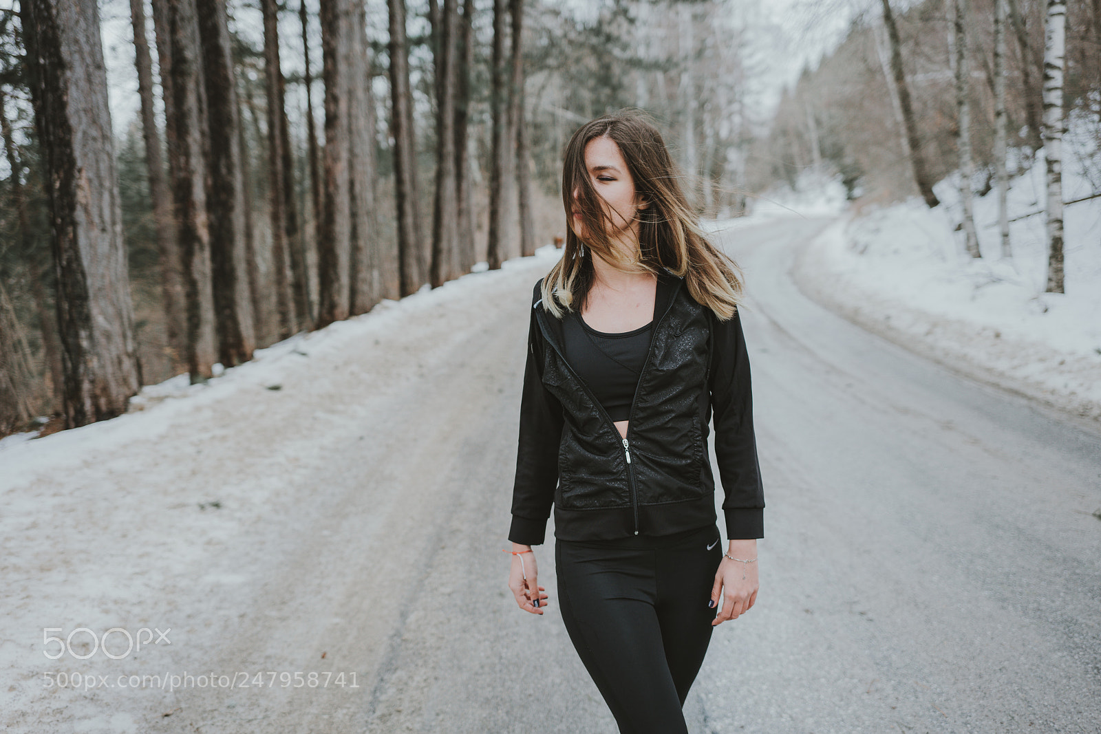 Sony a7R II sample photo. Forest girl photography