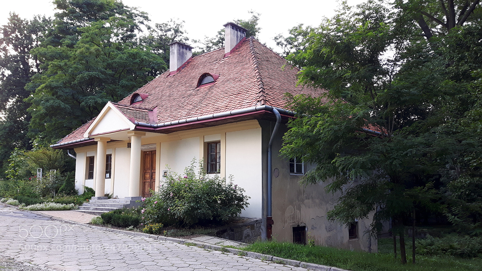 Samsung Galaxy S5 Neo sample photo. Tarnow - manor house photography
