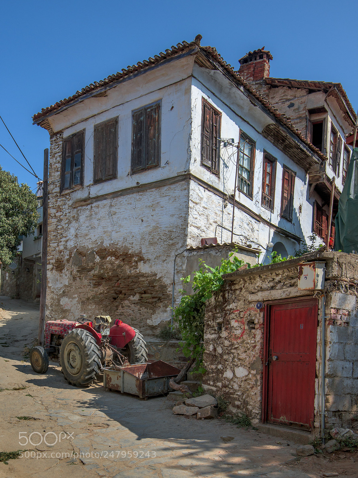 Nikon D810 sample photo. Red tractor photography