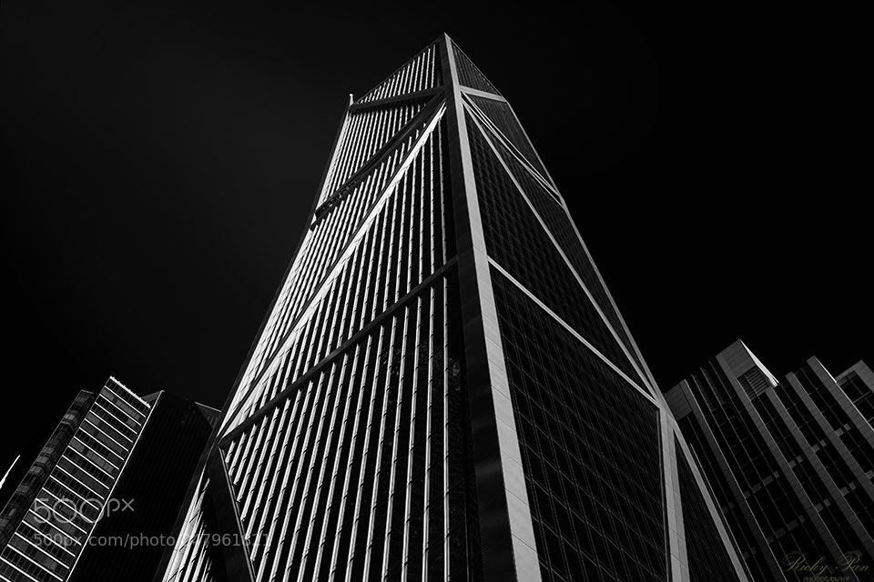 Olympus OM-D E-M1 Mark II sample photo. The skyscraper photography