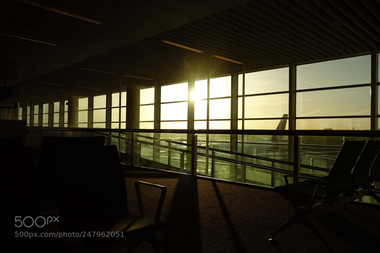 Sony Cyber-shot DSC-RX100 sample photo. Airport photography