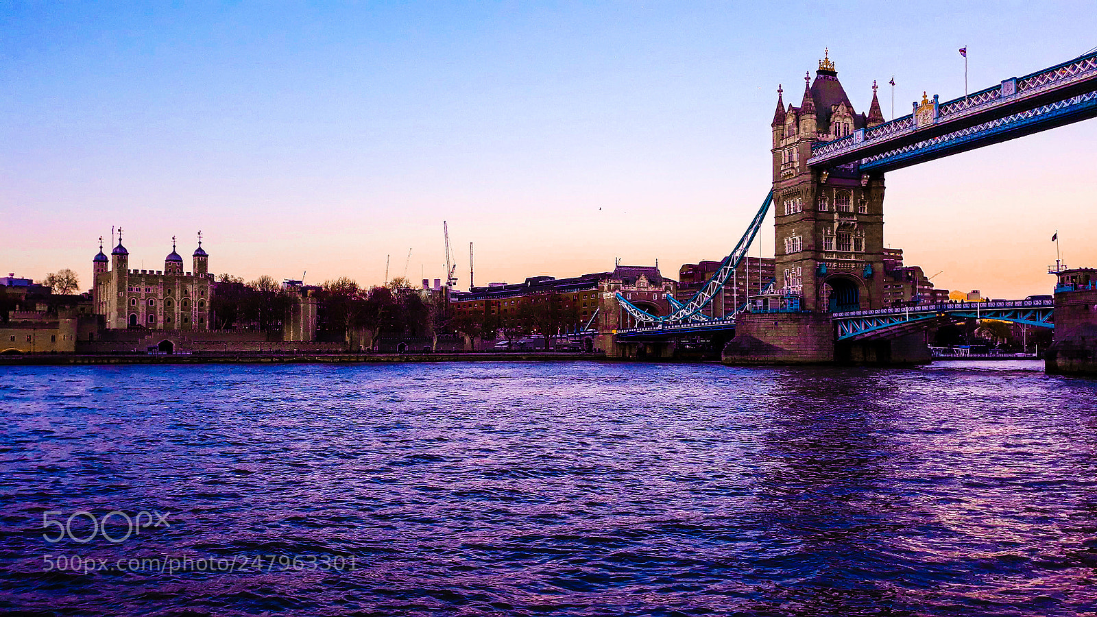 Samsung Galaxy J5 sample photo. Tower bridge photography