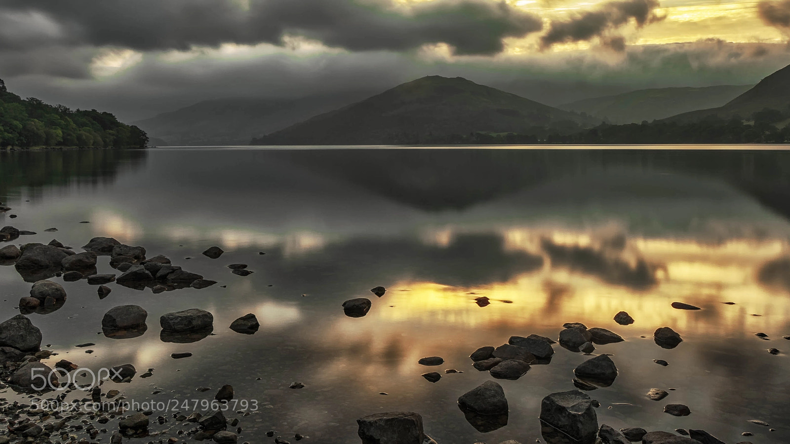 Sony a7 sample photo. Morning mirror photography