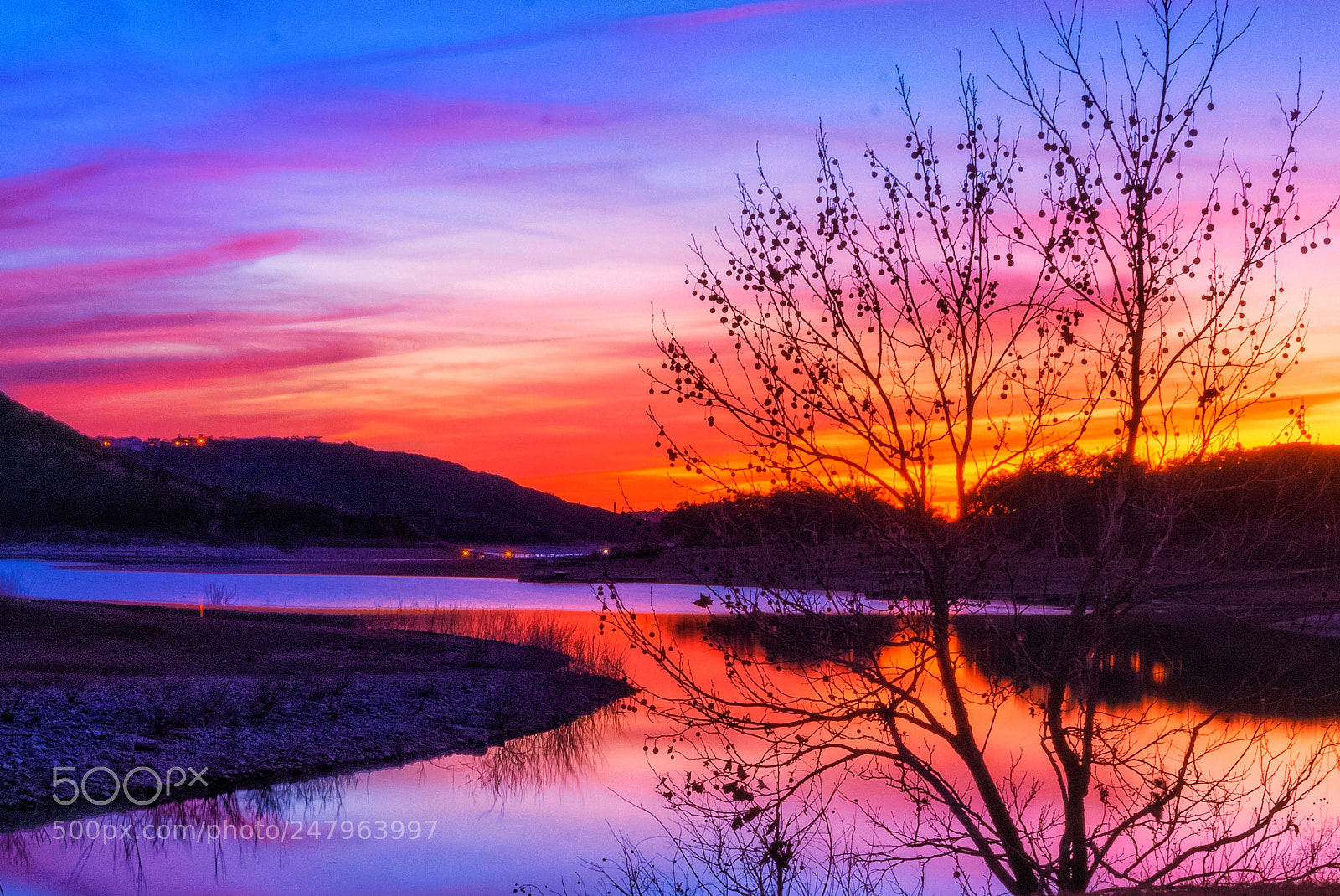 Canon EOS 80D sample photo. Colors on lake travis photography