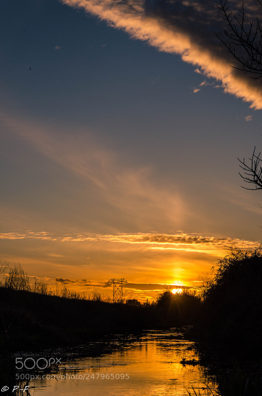Nikon D5100 sample photo. Sunset, water and the photography