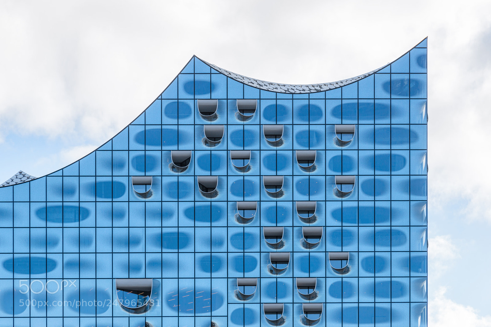 Nikon D800 sample photo. Elbphilharmonie blue photography