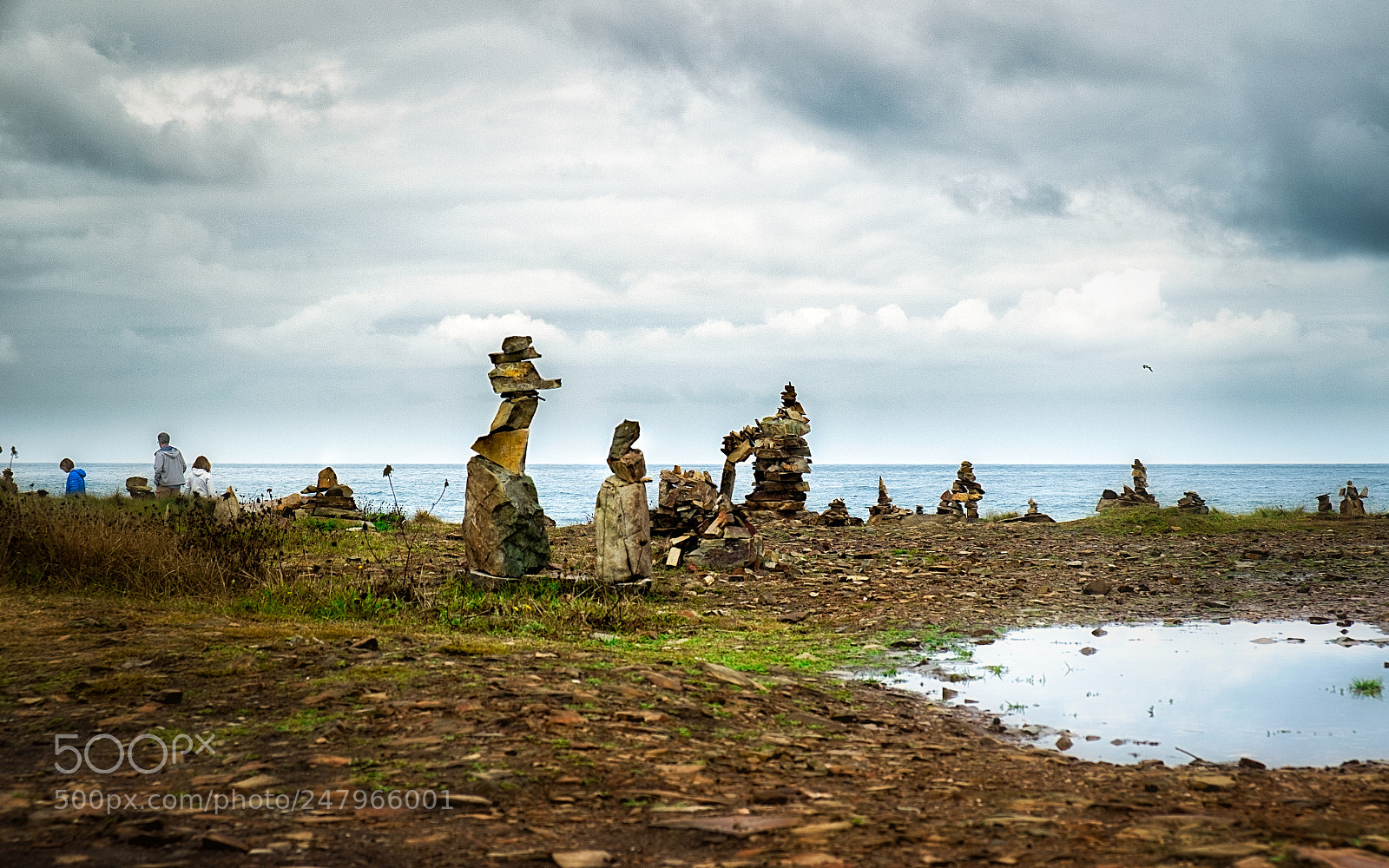 Fujifilm X-E1 sample photo. Women in stone photography