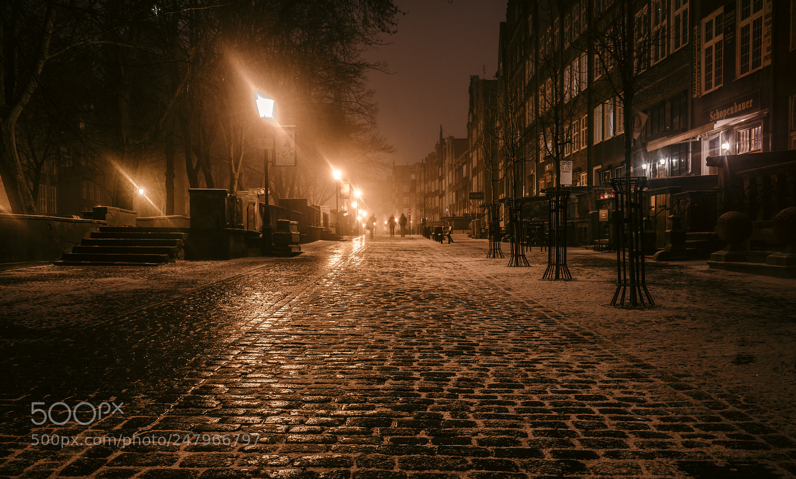 Canon EOS 6D Mark II sample photo. Evening snow photography