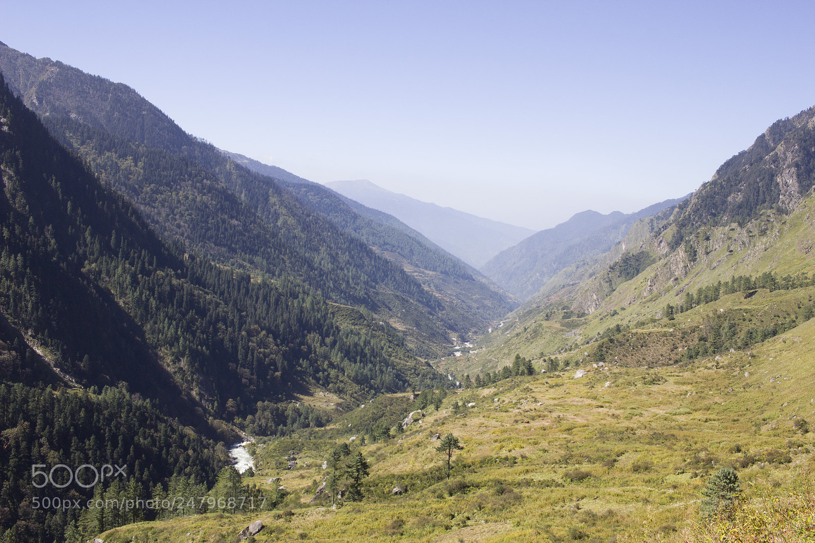 Canon EOS 600D (Rebel EOS T3i / EOS Kiss X5) sample photo. Himalayan hills photography