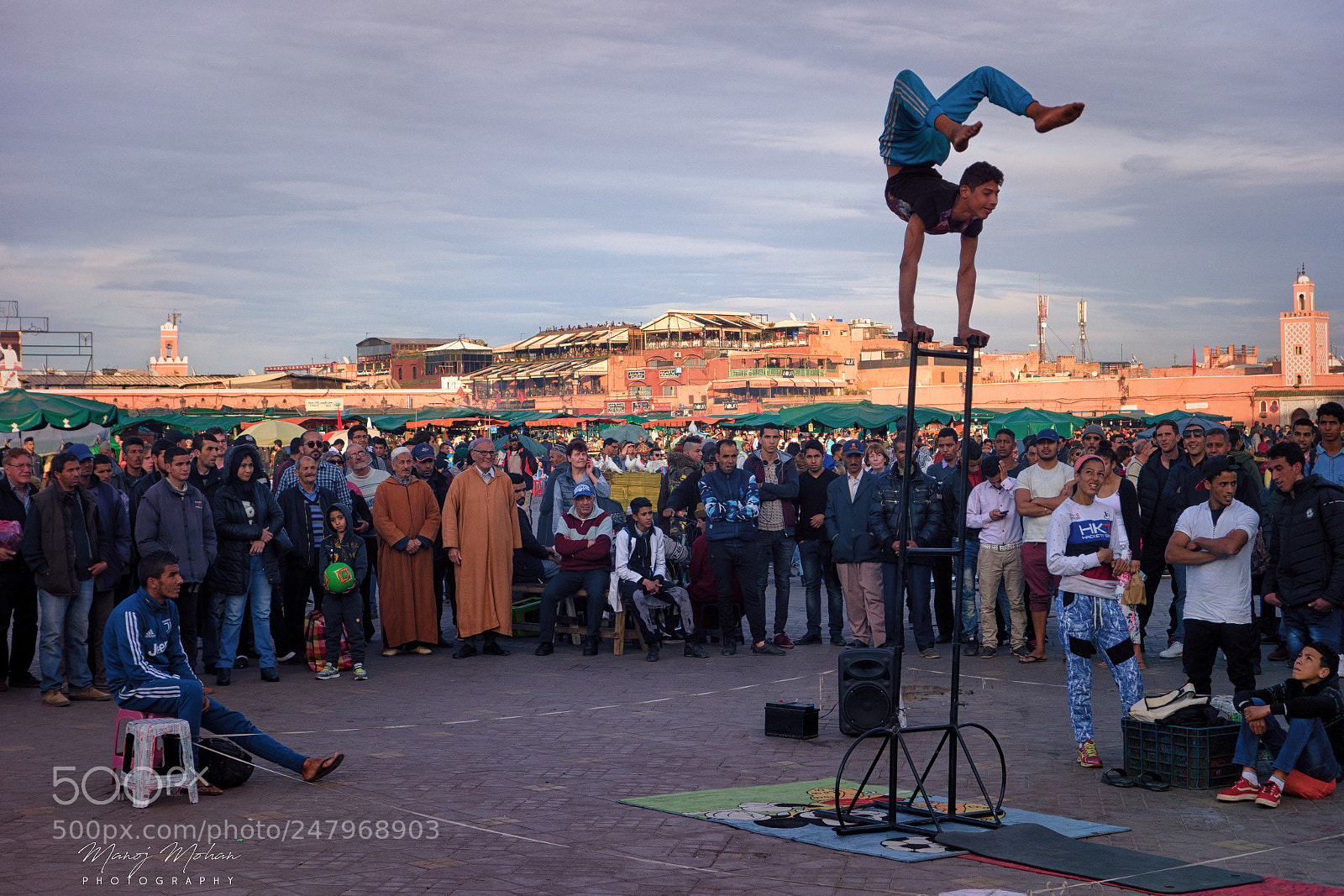 Sony Cyber-shot DSC-RX100 sample photo. The acrobat photography