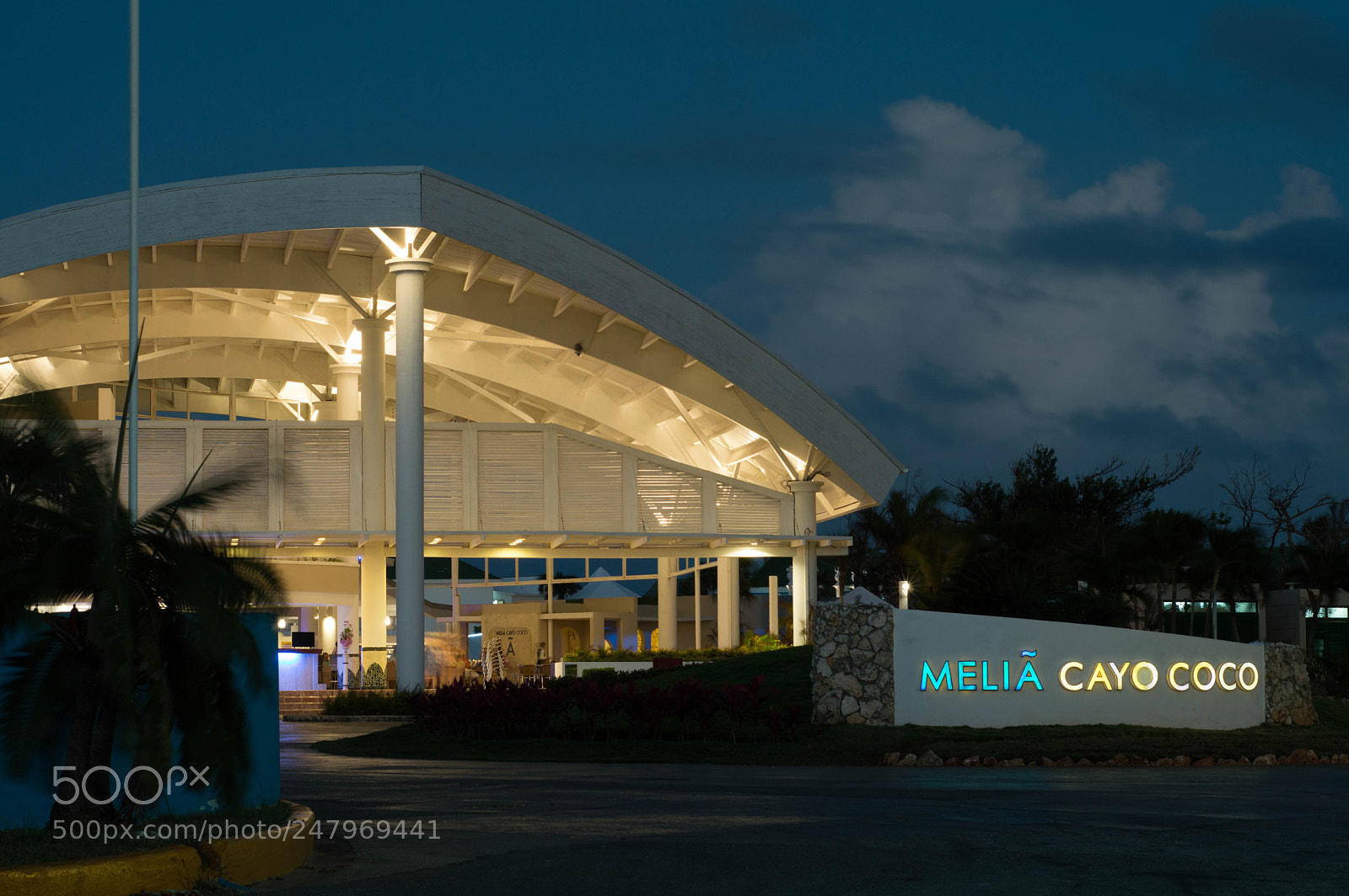 Nikon D3200 sample photo. Mellia cayo coco photography