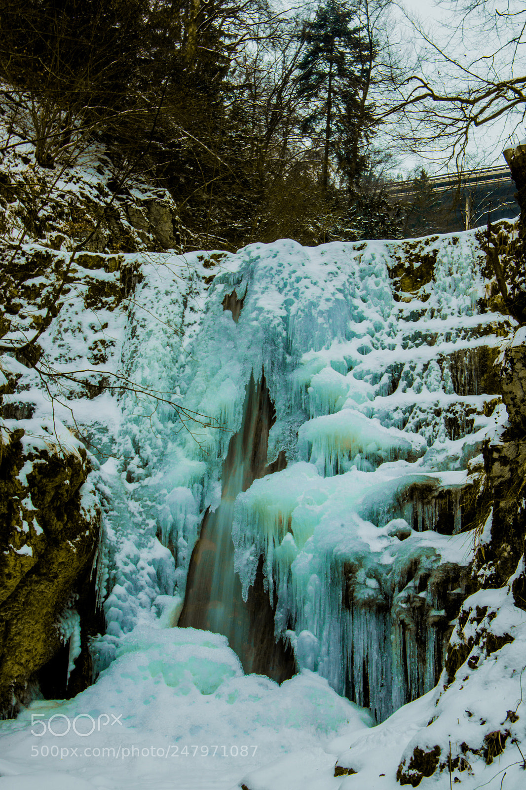 Nikon D7200 sample photo. Icefall photography