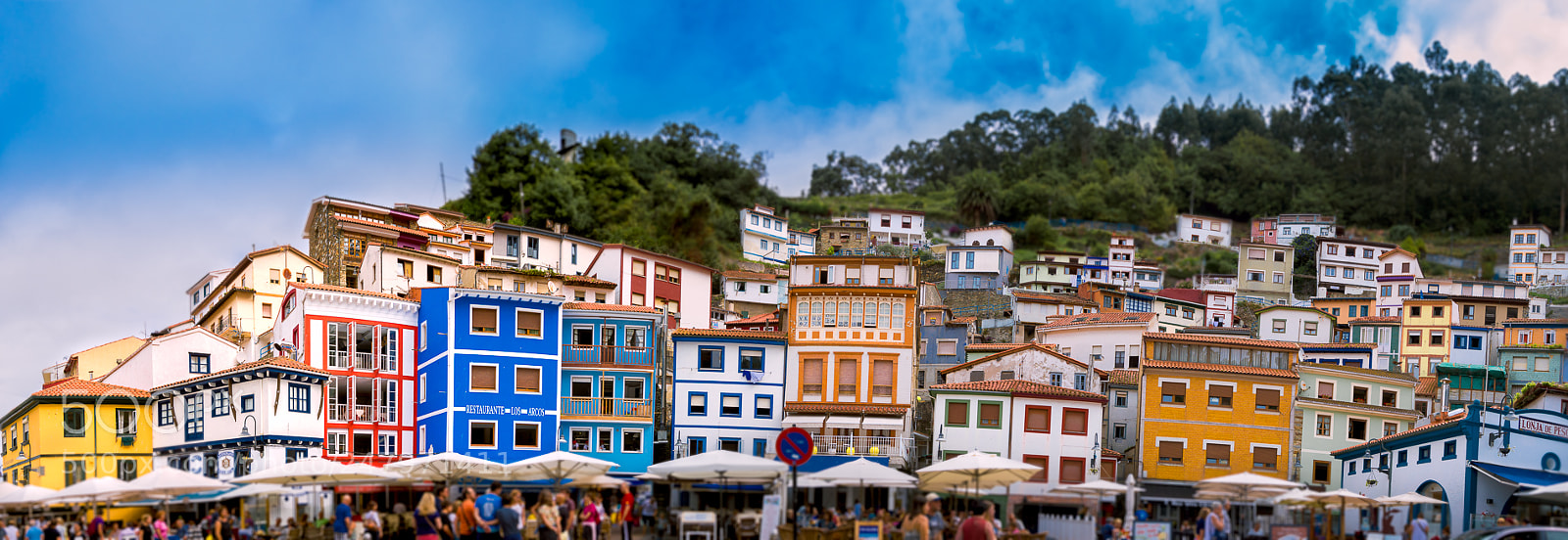 Nikon D3200 sample photo. Cudillero picturesque houses photography