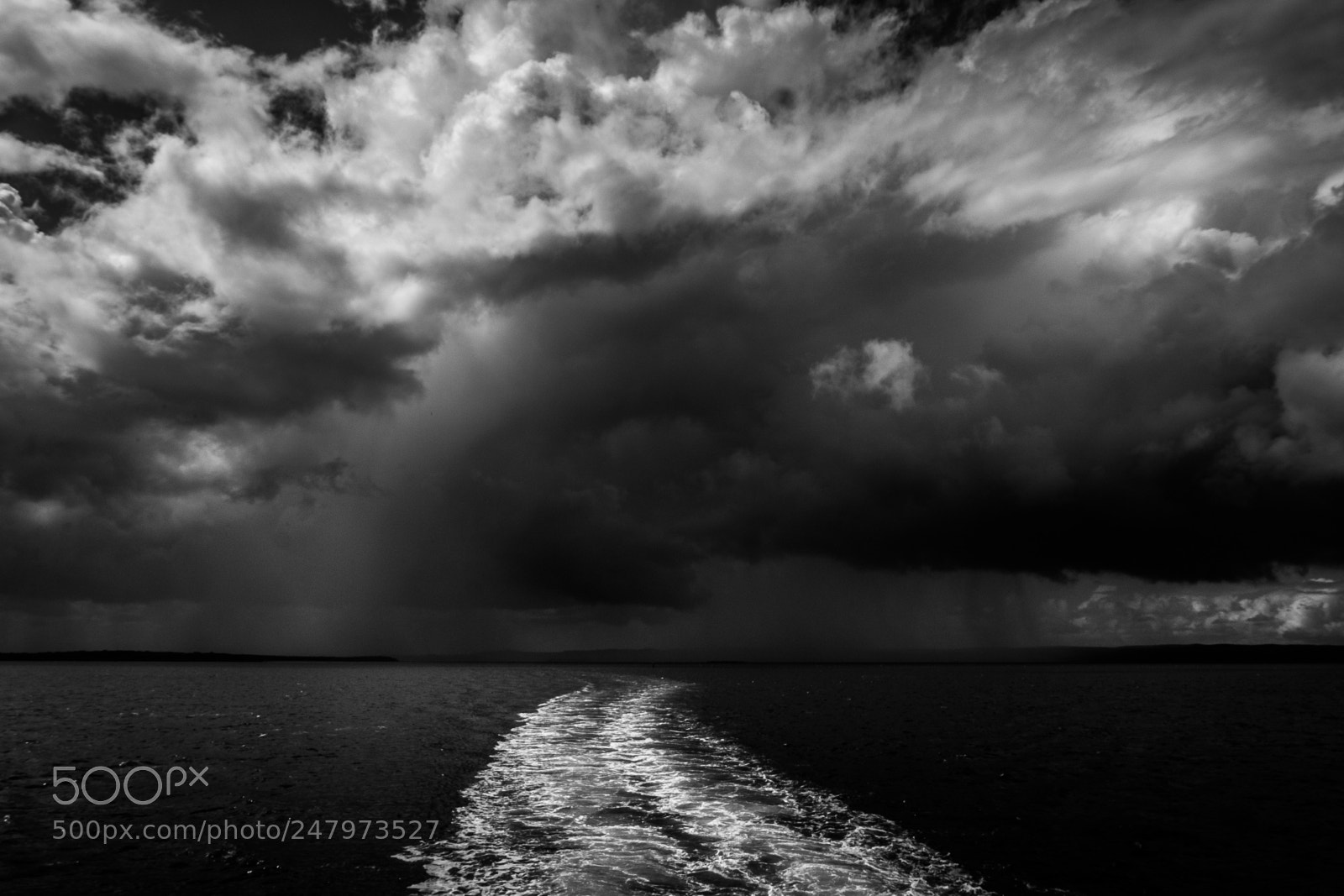 Fujifilm X-M1 sample photo. Orage en mer photography