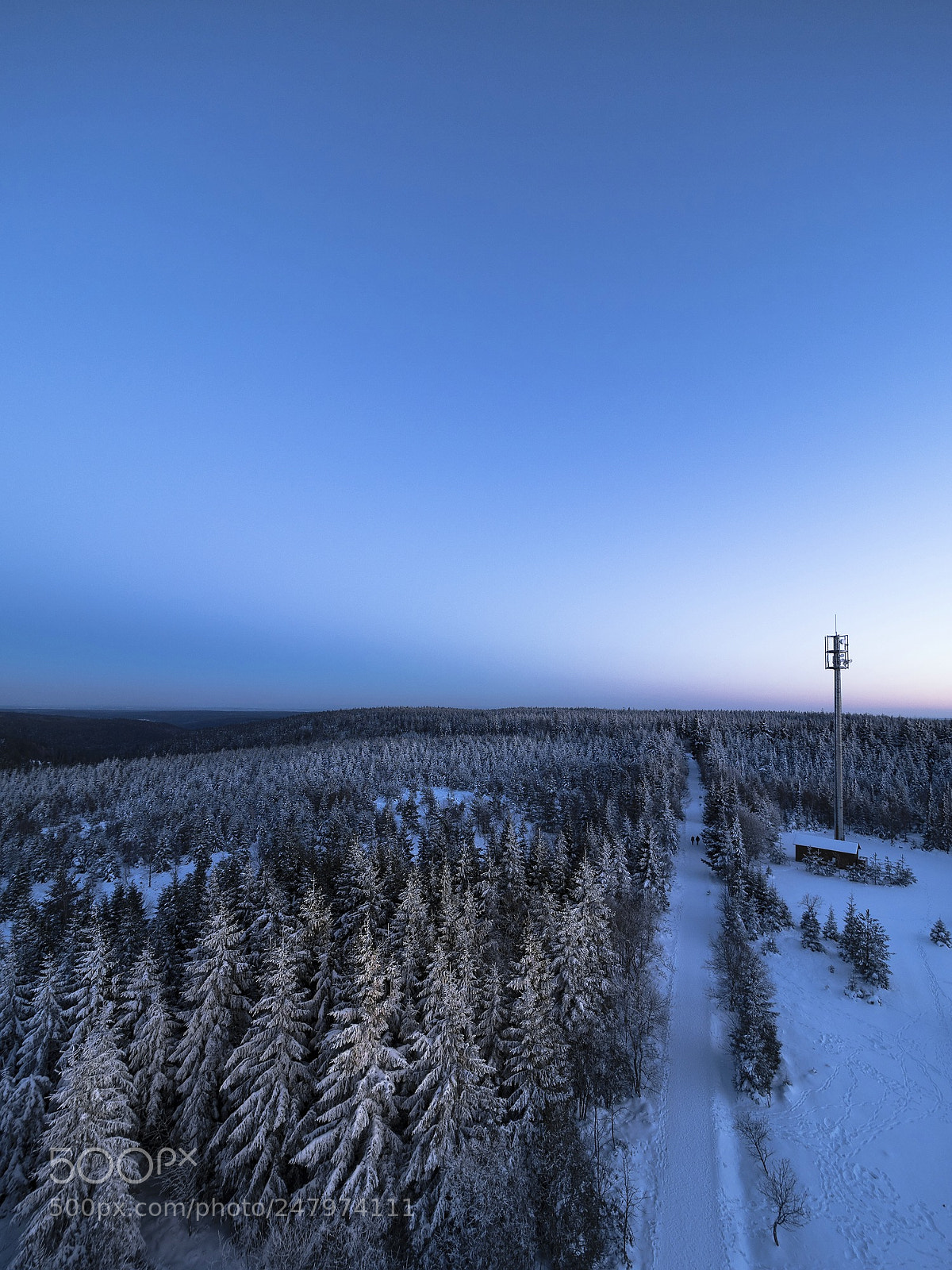 Olympus OM-D E-M1 Mark II sample photo. Winter tower photography